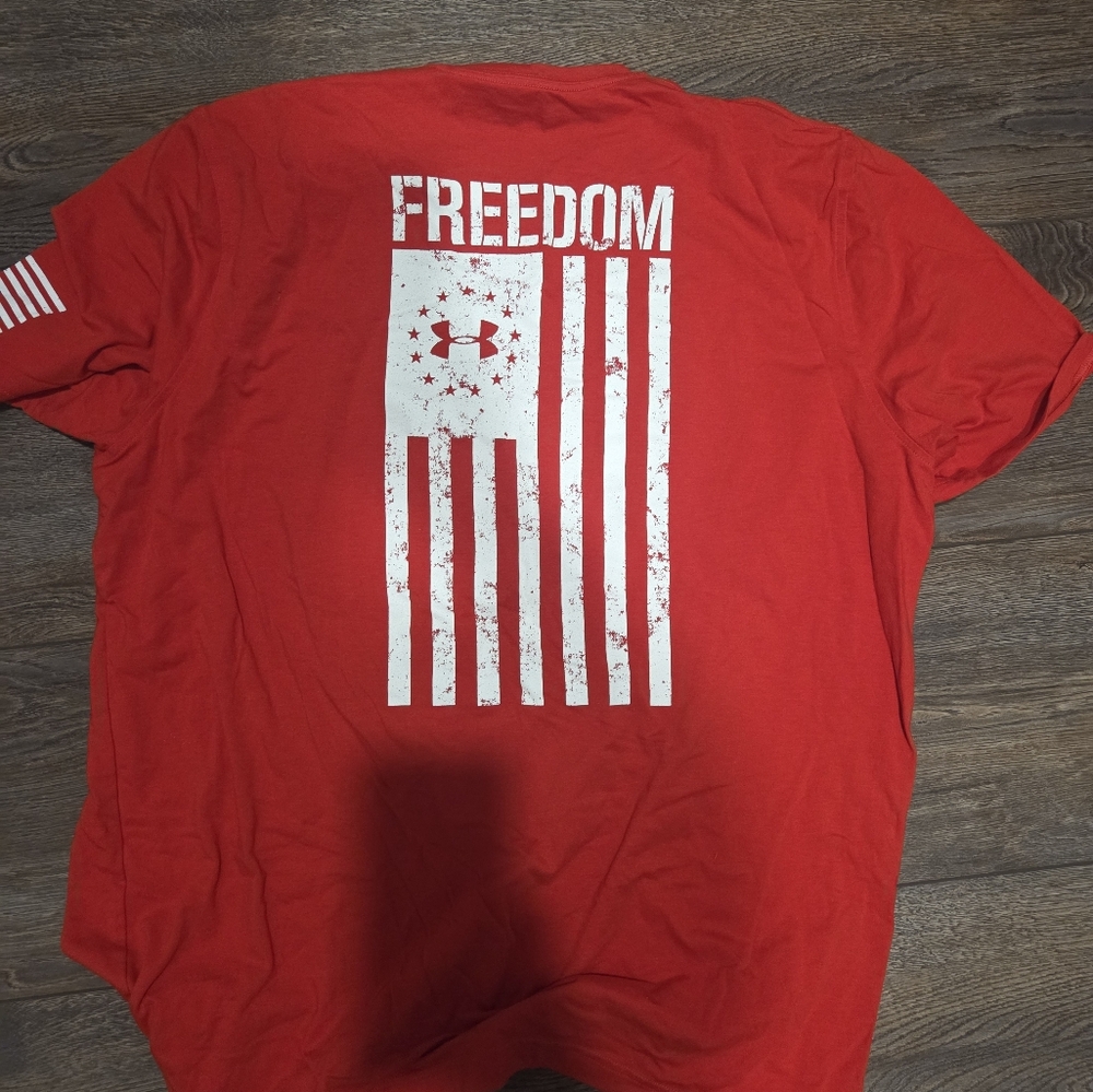 Mens Under Armour Freedom Tee